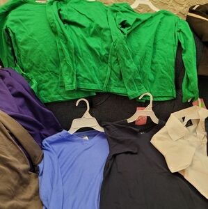 17 Boys Shirts Size Medium 8/10 (Brand New) w/tags In Excellent Condition.